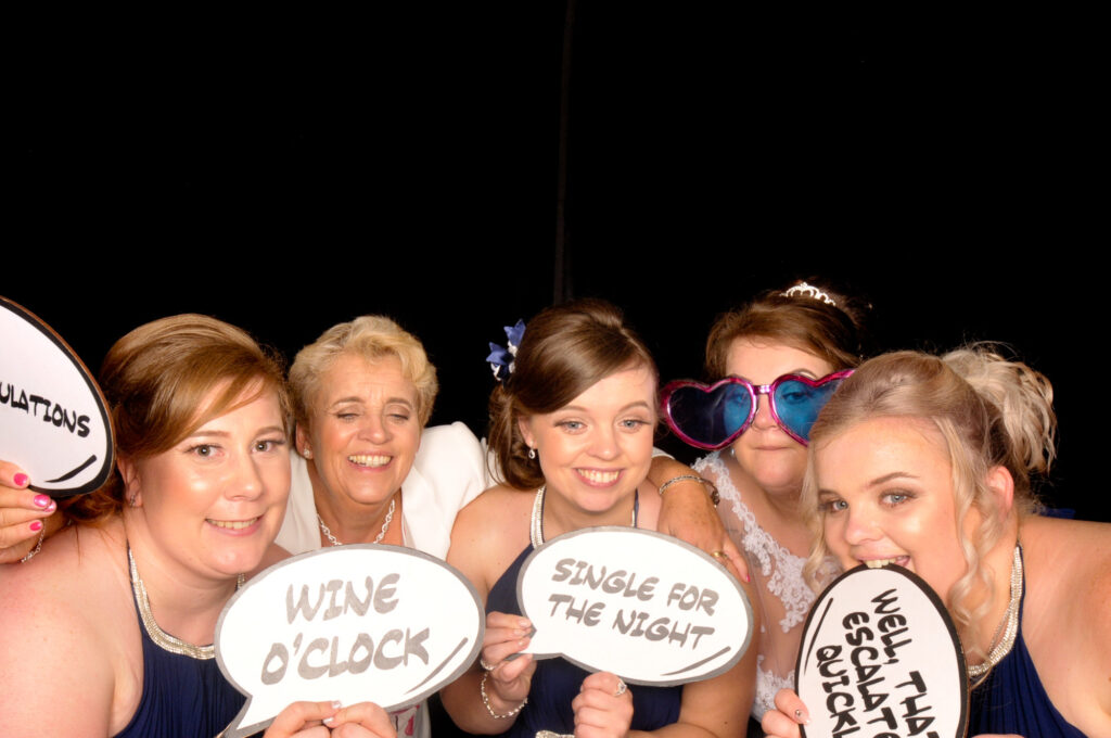 Img 0058 01 riverside house hotel mildenhall charlotte jamie 2017 charlotte & jamie riverside house hotel mildenhall