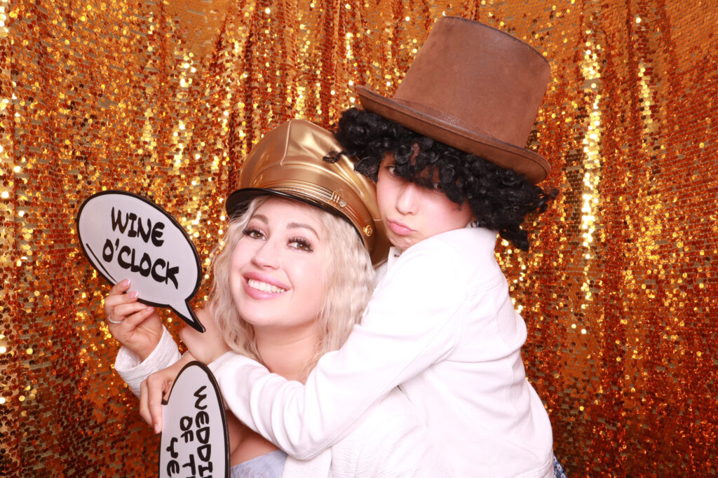 Mr & mrs hudson sheene mill