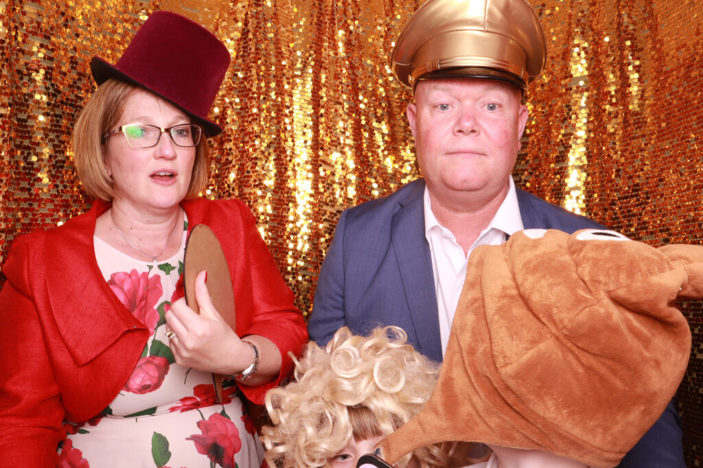 Mr & mrs hudson sheene mill