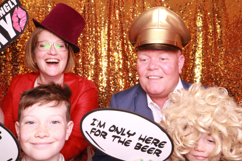 Mr & mrs hudson sheene mill