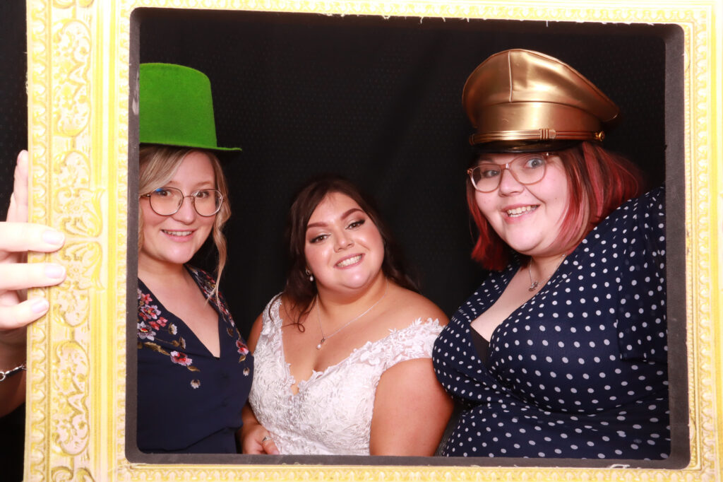 Jess & fraser woodhall manor