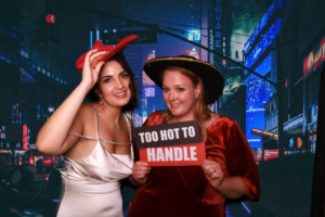 Joe &amp; hanna vaulty manor
