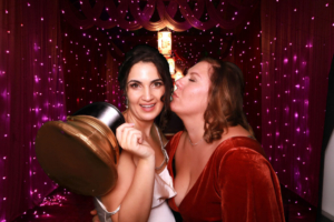 Joe &amp; hanna vaulty manor