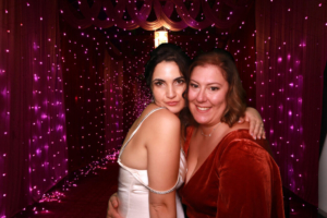 Joe &amp; hanna vaulty manor