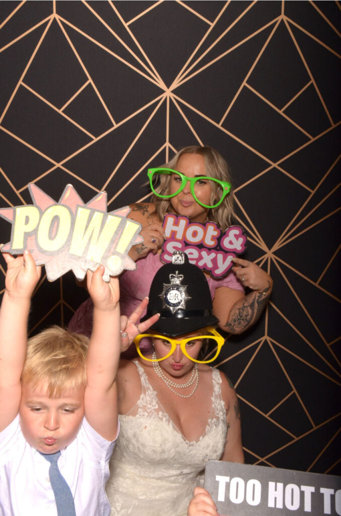 2026 07 31 19 21 39 img 0024 1 chelsea & james || lowestoft