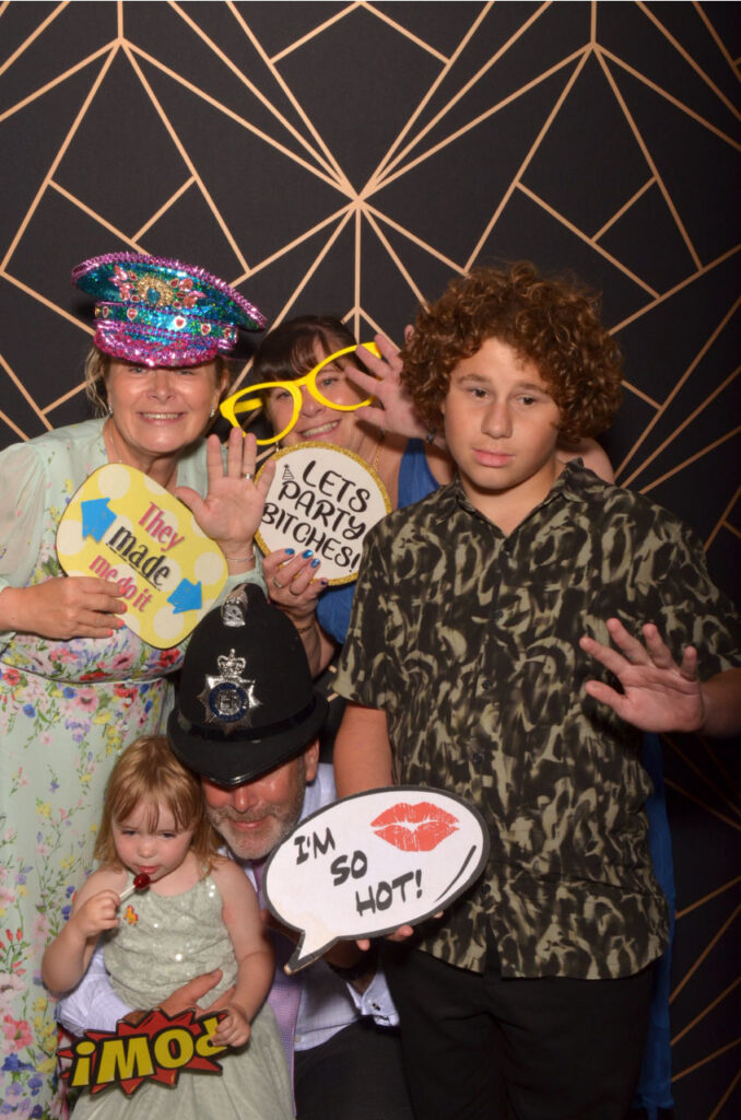 2026 07 31 19 27 09 img 0030 chelsea & james || lowestoft