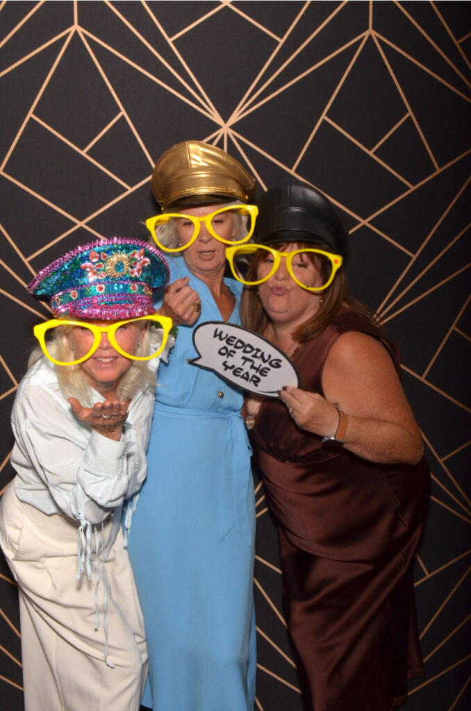 2026 07 31 19 45 04 img 0046 chelsea & james || lowestoft