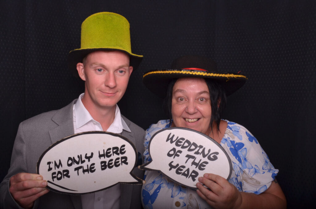 Full sized 104 mr & mrs goddard | harbour room levington near ipswich