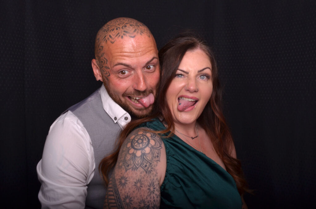 Full sized 117 mr & mrs goddard | harbour room levington near ipswich