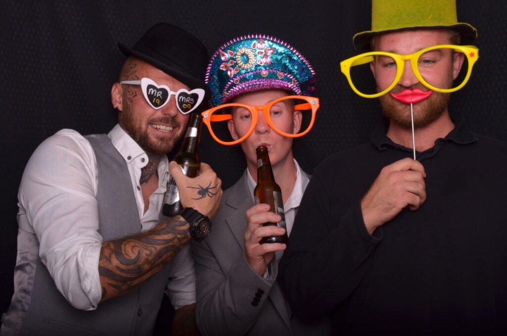 Full sized 130 mr & mrs goddard | harbour room levington near ipswich