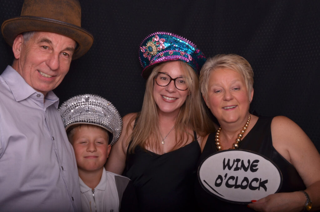 Full sized 164 1 mr & mrs goddard | harbour room levington near ipswich