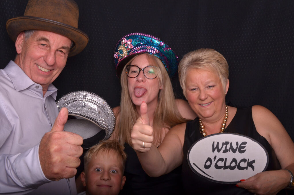 Full sized 165 1 mr & mrs goddard | harbour room levington near ipswich