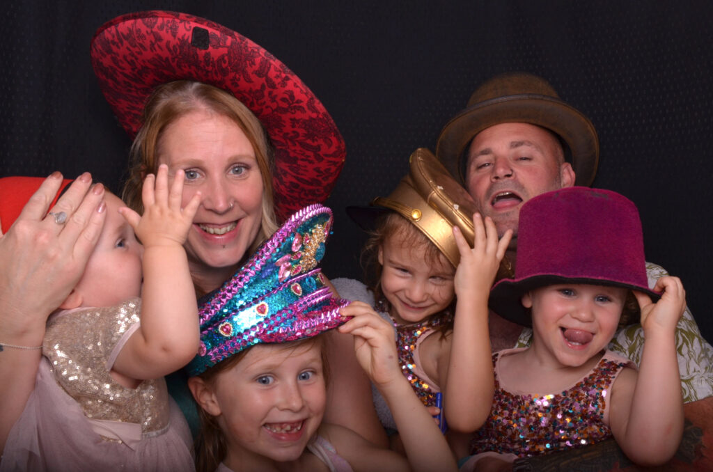 Full_Sized_28 Full sized 28 mr & mrs goddard | harbour room levington near ipswich