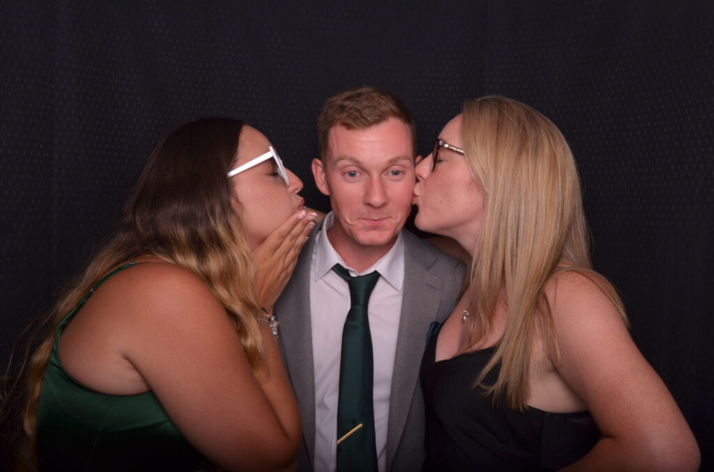 Full sized 78 mr & mrs goddard | harbour room levington near ipswich
