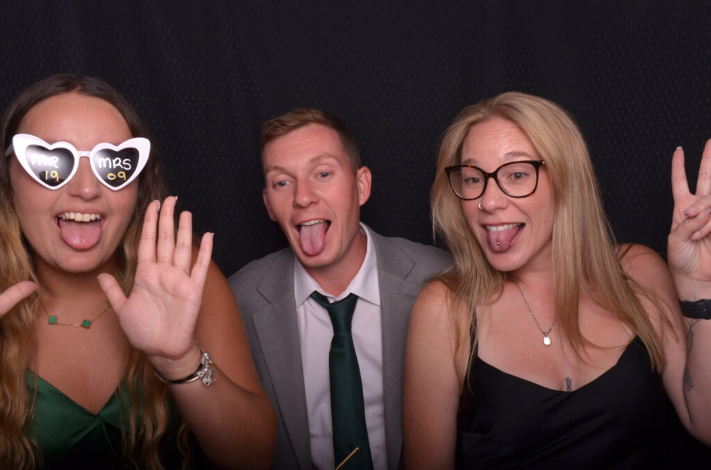 Full sized 79 mr & mrs goddard | harbour room levington near ipswich