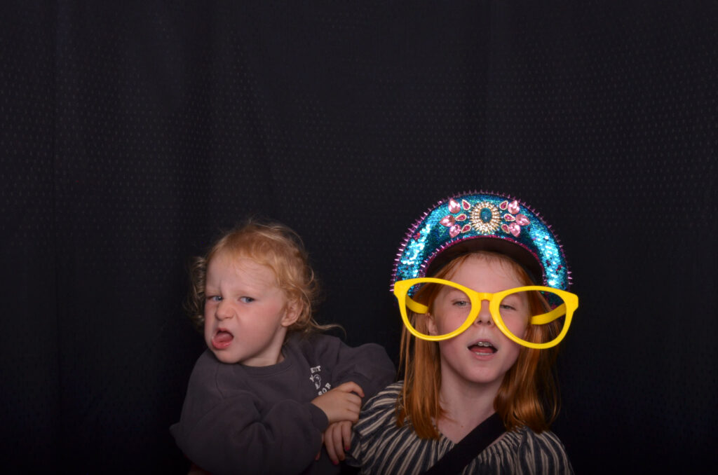 Full sized 81 mr & mrs goddard | harbour room levington near ipswich